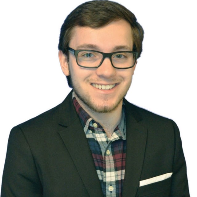 Student headshot, Travis Russell.